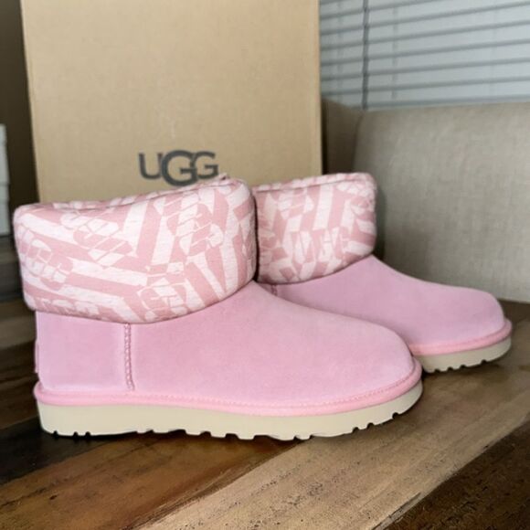 UGG Classic Mini Jersey Stripe Boots - Picture 1 of 7